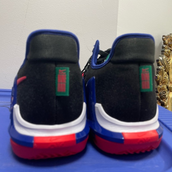 EUC Nike size 15 Lebron Witness VI Mens Basketball Trainers CZ4052 Sneakers - Picture 7 of 16